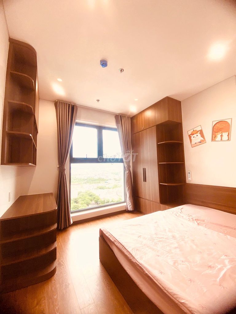 Furnished sea-view 2-bedroom apartment in Mia Center Point — photo 7