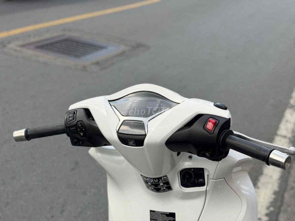 Honda SH 350i ABS 2022 Trắng. Mua bán Xe máy tại Thành phố Thủ Đức Tp Hồ Chí Minh được đăng bởi Vũ Vũ hình 4