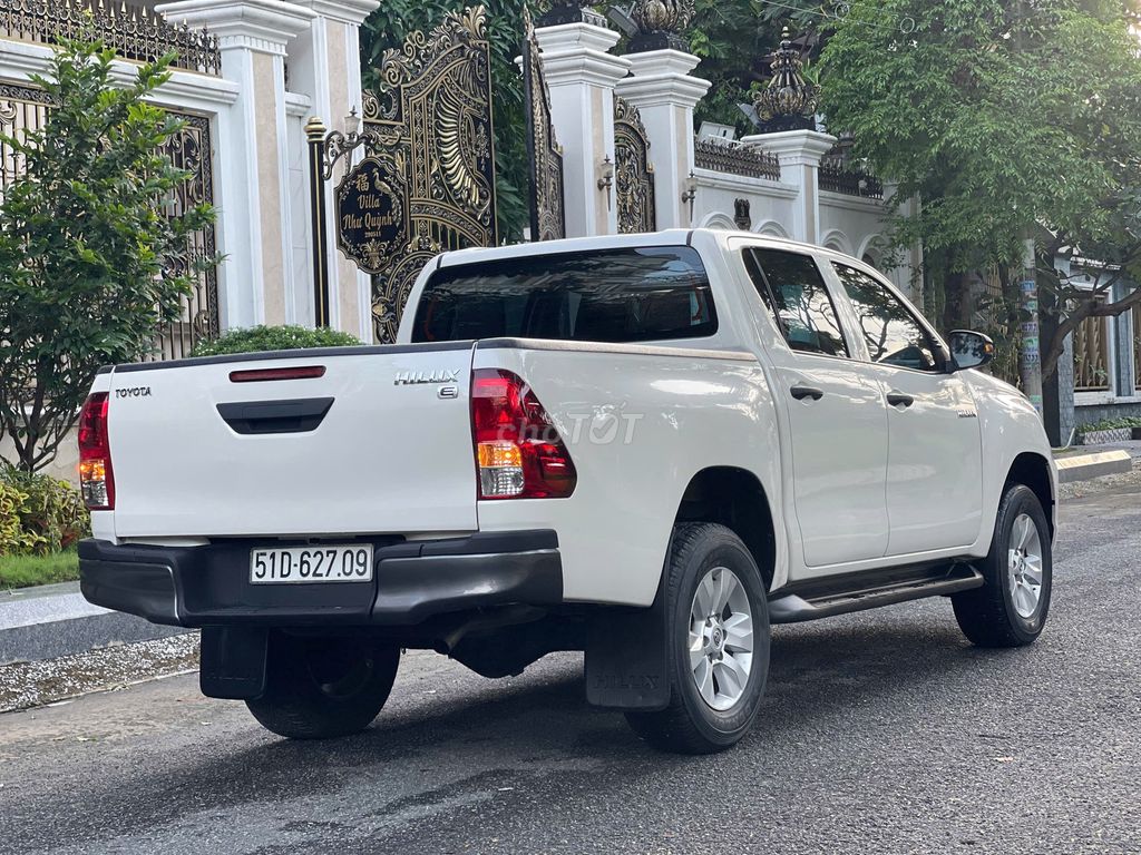 Toyota Hilux 2019  - 76000 km nguyên zin. Mua bán Ô tô tại Huyện Hóc Môn Tp Hồ Chí Minh được đăng bởi Song Hành hình 1