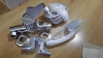 Vòi hoa sen tắm Joyo JP 5101 new 100%. Mua bán Thiết bị vệ sinh, nhà tắm tại Quận 11 Tp Hồ Chí Minh được đăng bởi Nguyễn Trung Thành