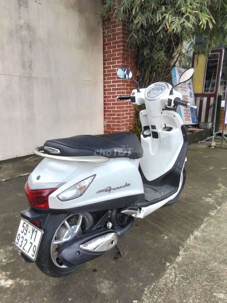Greande biển TP xe đẹp máy rin rất êm. Mua bán Xe máy tại Thành phố Dĩ An Bình Dương được đăng bởi Cửa hàng xe máy Anh Khoa  hình 5