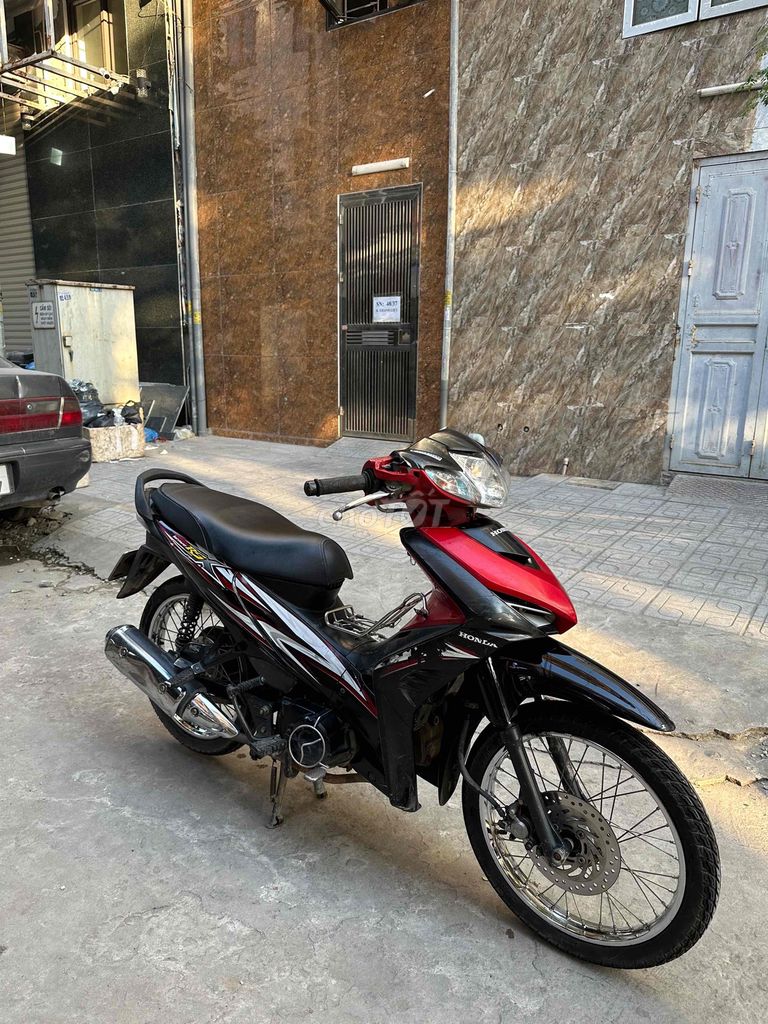 ai có nhu cầu liên hệ số điện thoại có fixx. Mua bán Xe máy tại Quận Hà Đông Hà Nội được đăng bởi Nguyễn đình hùng hình 5