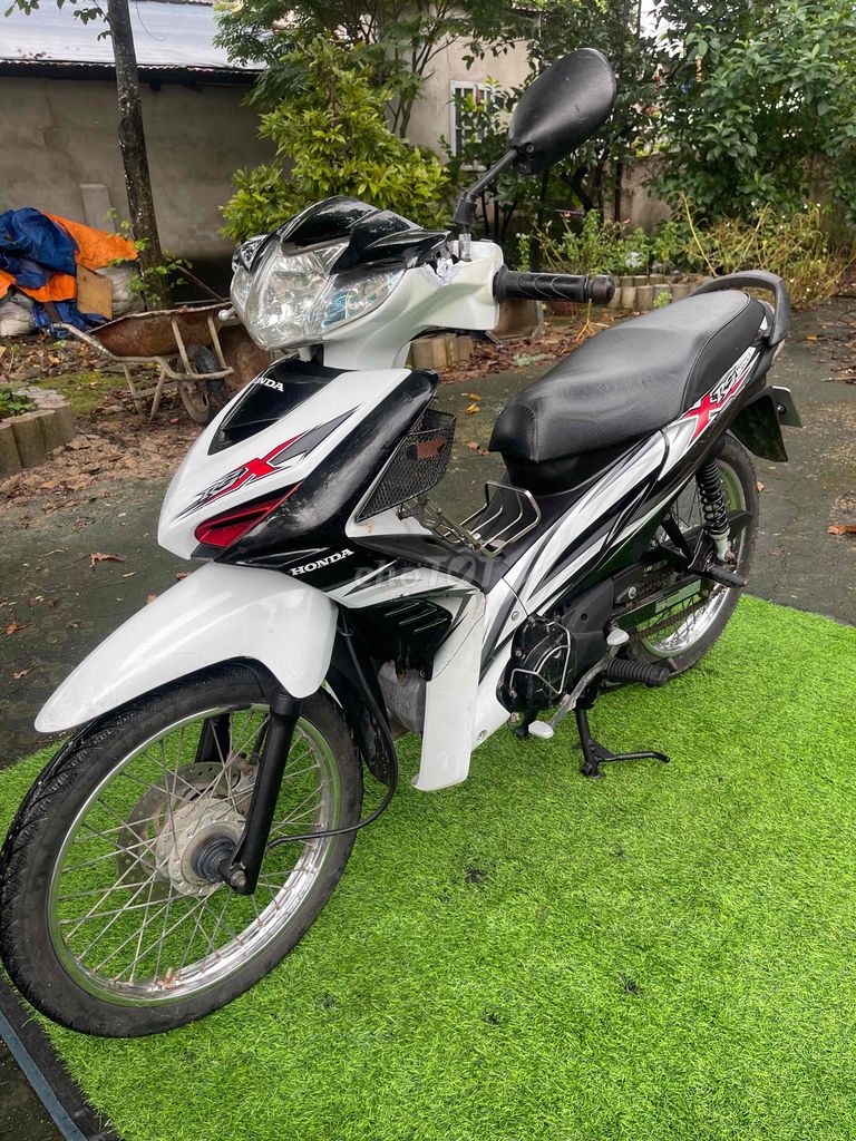 cần bán wave rsx. Mua bán Xe máy tại Thị xã Phú Mỹ Bà Rịa - Vũng Tàu được đăng bởi Lê  Thanh Hải  hình 3