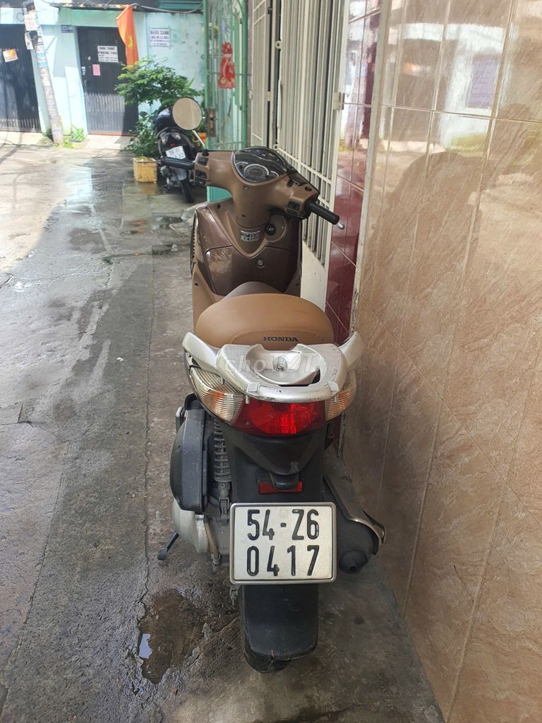 Bán xe sh chính chủ. Mua bán Xe máy tại Quận 3 Tp Hồ Chí Minh được đăng bởi Nguyễn Thị Mỹ Lệ hình 2