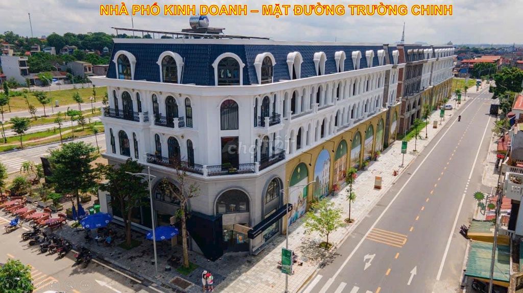 Cần Bán căn Shophouse 460m2,Mặt đường lớn ,Vốn 5,5 tỷ, Sổ đỏ lâu dài