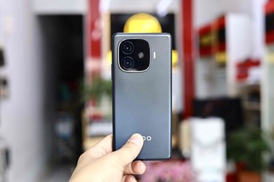 IQOO Z9 Turbo Plus 12GB/256GB Đen
