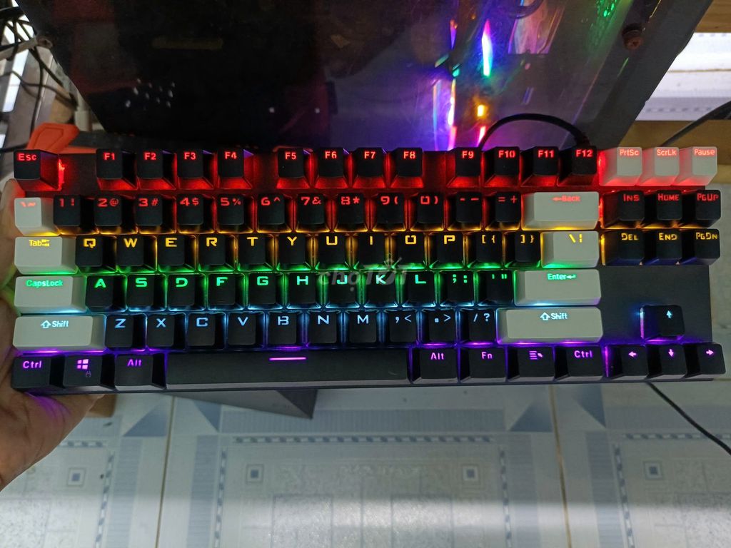 Bàn Phím cơ Gaming Red Switch 87 phím Full led Rgb