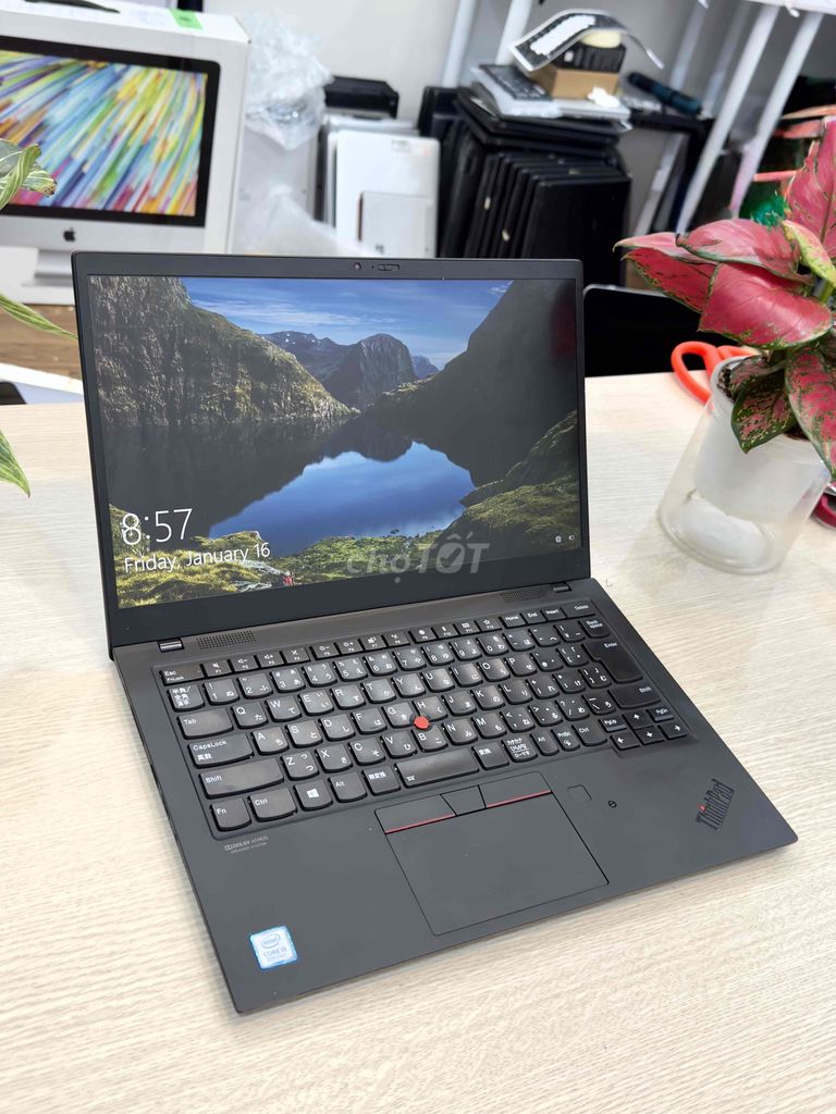 Thinkpad X1 Carbon TH7 i5|Gen 8|Ram8|SSD256. Mua bán Laptop tại Quận Hai Bà Trưng Hà Nội được đăng bởi Akiba shop hình 1
