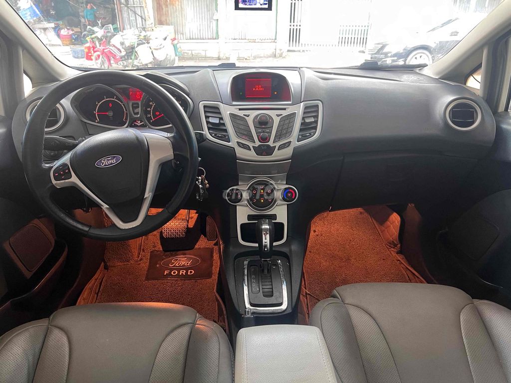 Ford Fiesta S Hatchback Tự Động 2011 Cực Đẹp. Mua bán Ô tô tại Huyện Hóc Môn Tp Hồ Chí Minh được đăng bởi Tú Đoàn hình 9