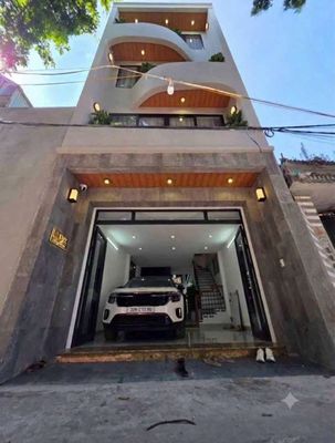 House in Thanh Trì