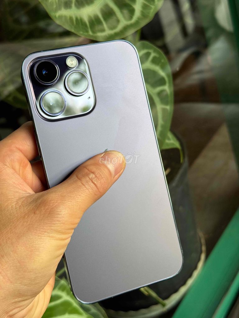 Bán iphone 14prm 256 quốc tế. Mua bán Điện thoại tại Thành phố Đà Lạt Lâm Đồng được đăng bởi dalat999 hình 1