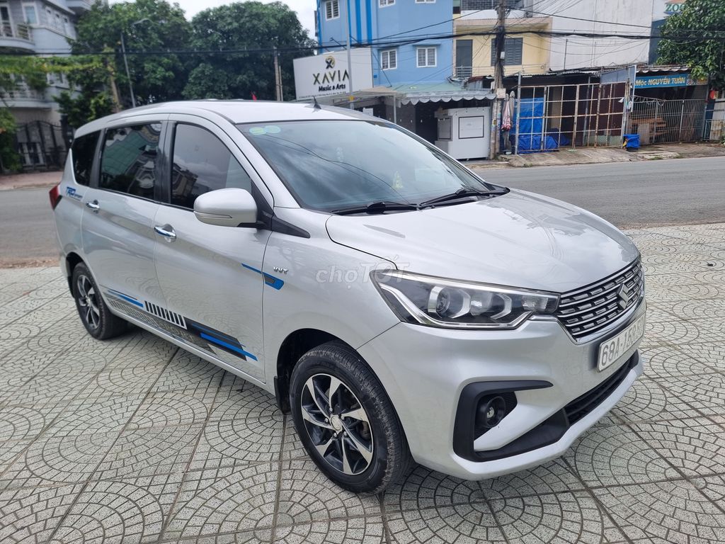 Cần bán xe gia đình ko dịch vụ. Mua bán Ô tô tại Quận Bình Tân Tp Hồ Chí Minh được đăng bởi Dự Nguyễn hình 3