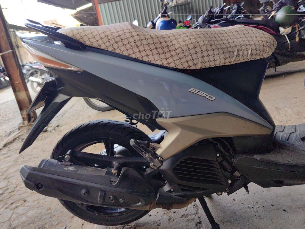 Yamaha Luvias Xám đỏ. Mua bán Xe máy tại Quận Tân Bình Tp Hồ Chí Minh được đăng bởi Trung hình 3