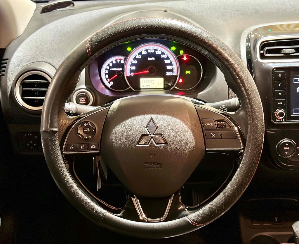 Mitsubishi Attrage Đỏ Tự động. Mua bán Ô tô tại Thành phố Huế Thừa Thiên Huế được đăng bởi room room hình 7