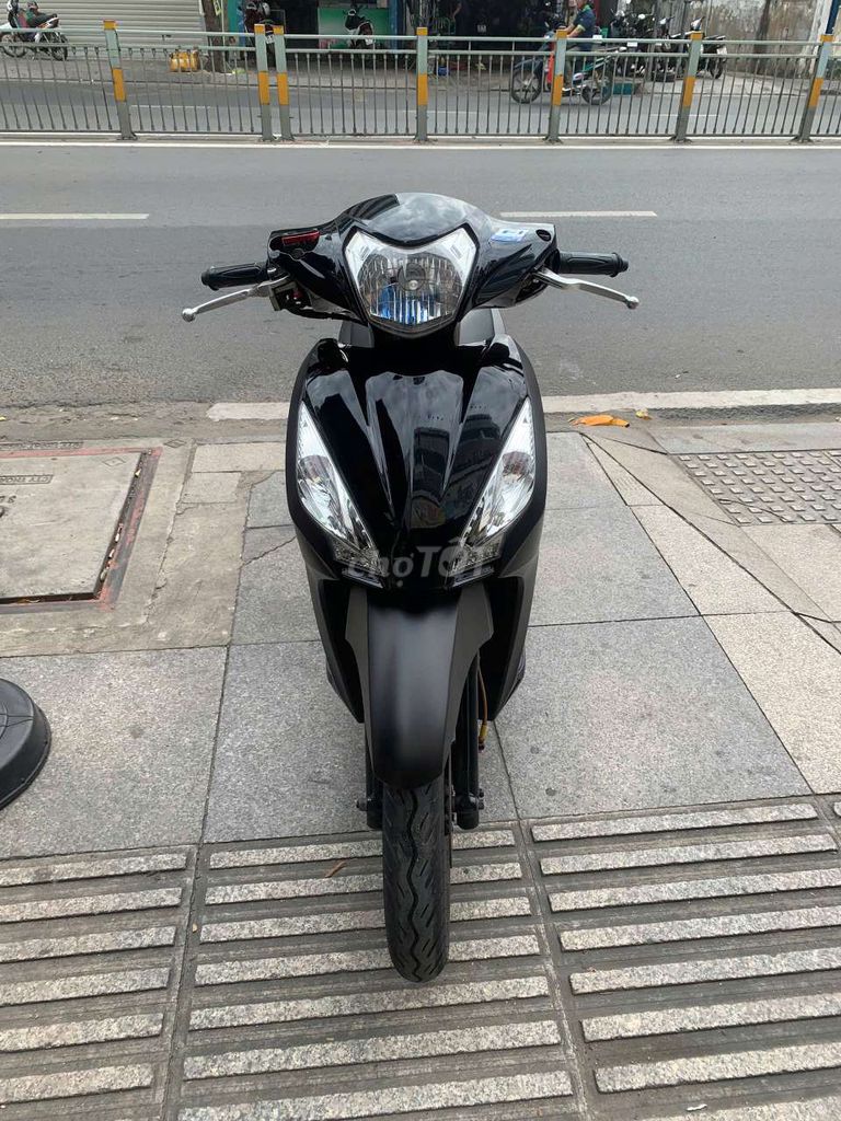 Honda Vision 2018 Đen đã sử dụng. Mua bán Xe máy tại Quận Tân Phú Tp Hồ Chí Minh được đăng bởi Tuanduy hình 3
