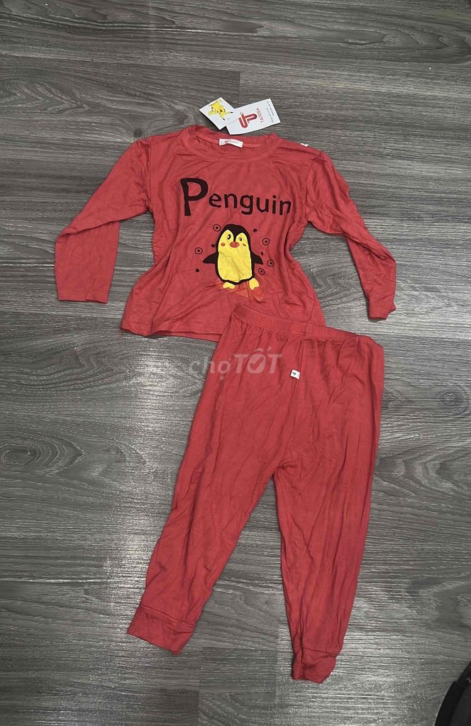 Bộ thun lạnh tay dài hoạ tiết đẹp size số 4. Mua bán Mẹ và bé tại Huyện Bình Chánh Tp Hồ Chí Minh được đăng bởi Quyên hình 1