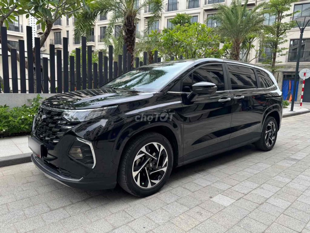Hyundai Custin 2023 photo 2