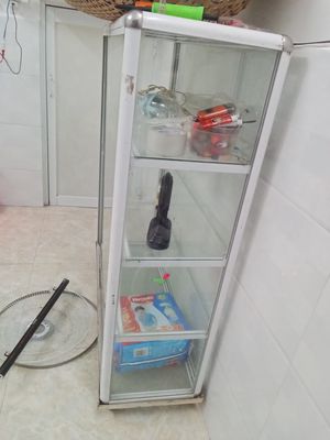 Tủ để bán hàng trưng bày.. Mua bán Tủ, kệ gia đình tại Quận 12 Tp Hồ Chí Minh được đăng bởi linh