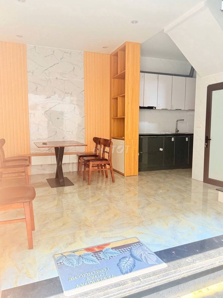 Дом целиком по адресу 467 Lĩnh Nam, 27м², 2 этажа, 2 санузла