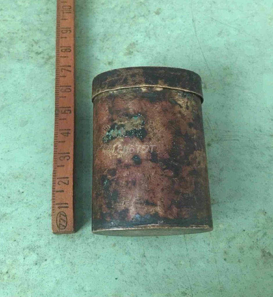 Chiếc hộp đồng xưa. Mua bán Đồ sưu tầm, đồ cổ tại Quận Ninh Kiều Cần Thơ được đăng bởi Đồ Cũ Xưa hình 1