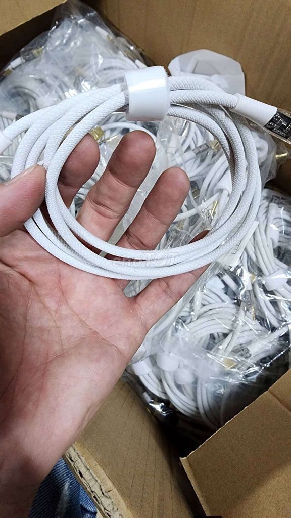 Cáp Dù C to C trong suốt. Mua bán Phụ kiện (Màn hình, Chuột...) tại Huyện Yên Phong Bắc Ninh được đăng bởi Lê Văn Thêm hình 1