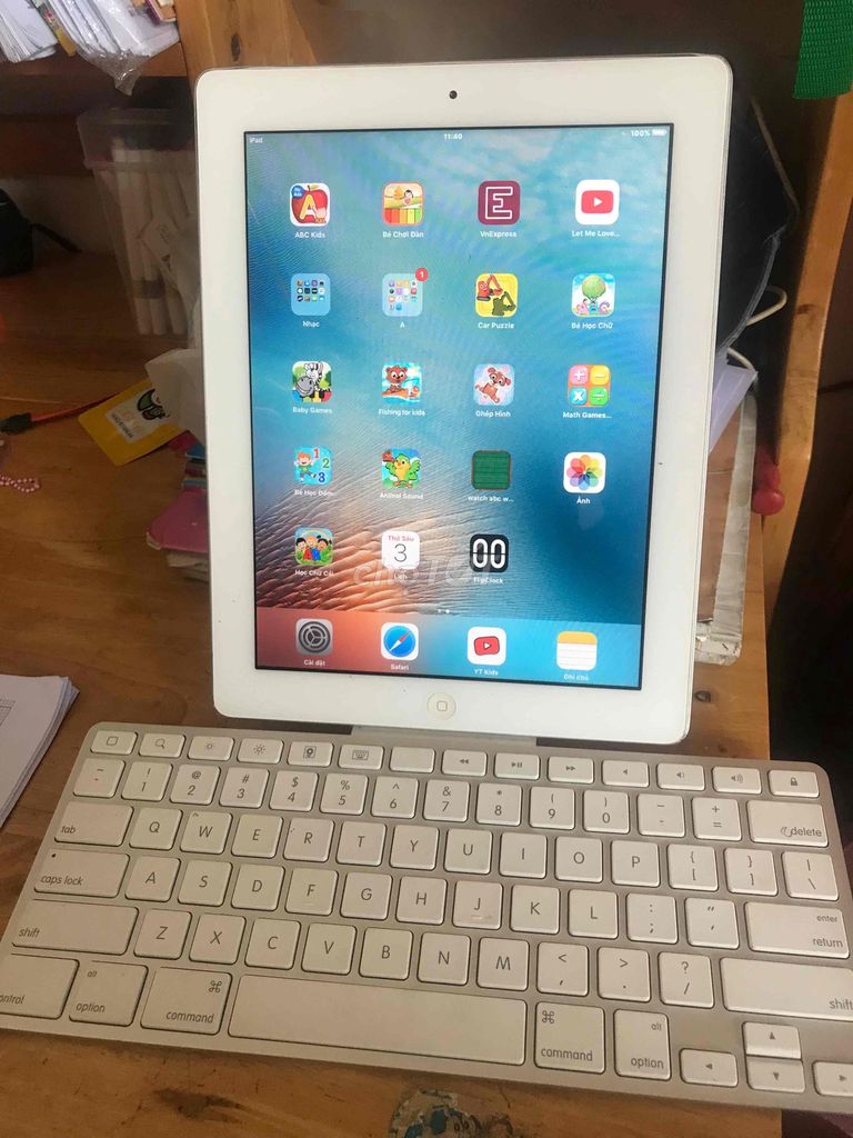 Apple iPad 2 Bạc. Mua bán Máy tính bảng tại Quận 5 Tp Hồ Chí Minh được đăng bởi Văn Truyền hình 1