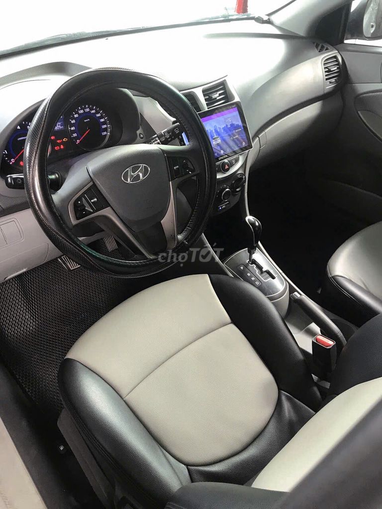 Hyundai Accent 2015 1.4 AT xe nguyên zin xe nhâp