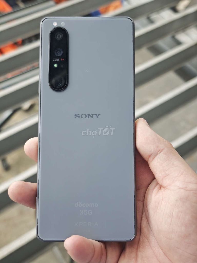 Bán/ Giao Lưu Sony 1 Mark III 12GB/256GB Xám. Mua bán Điện thoại tại Huyện Hóc Môn Tp Hồ Chí Minh được đăng bởi Bùi Quốc Thức hình 1