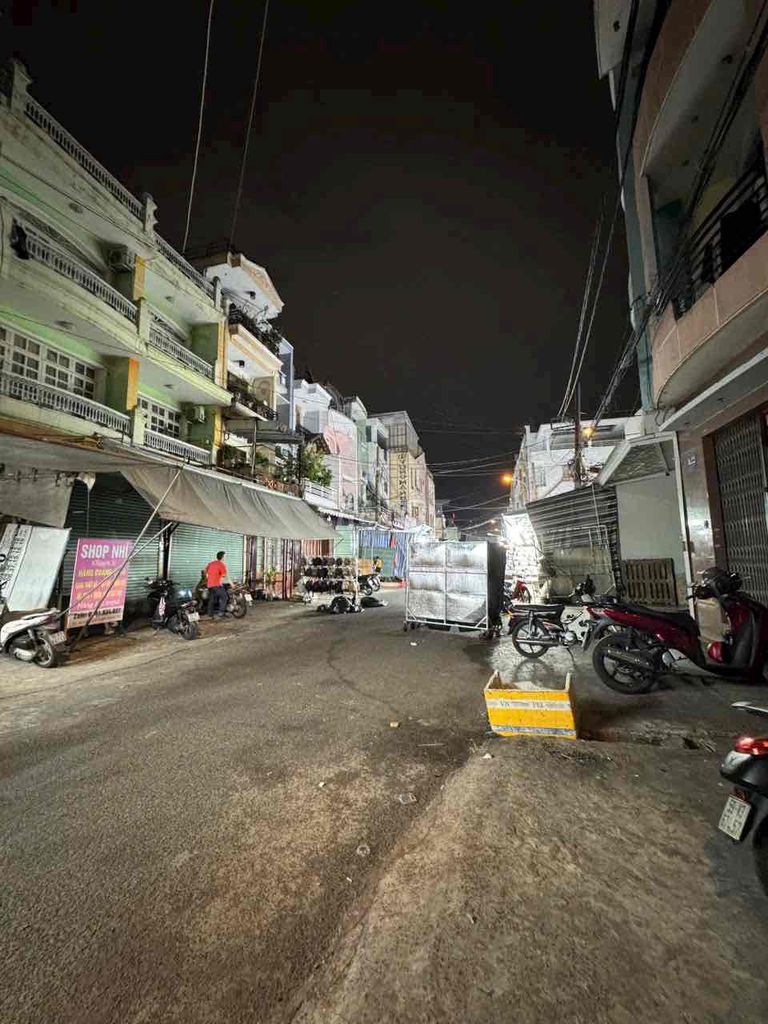 chính chủ bán nhà 2 mặt tiền chợ Hạnh Thông Tây. Mua bán nhà ở tại Quận Gò Vấp Tp Hồ Chí Minh được đăng bởi Dương V I B hình 4