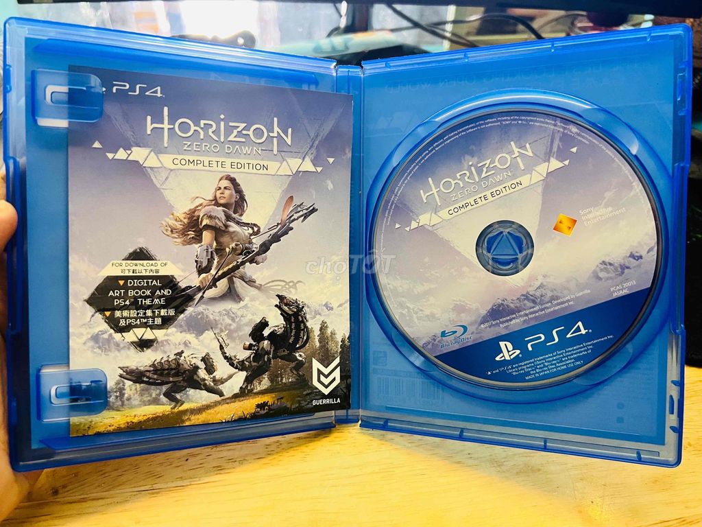 Đĩa game PS4 Horizon - Zero Dawn