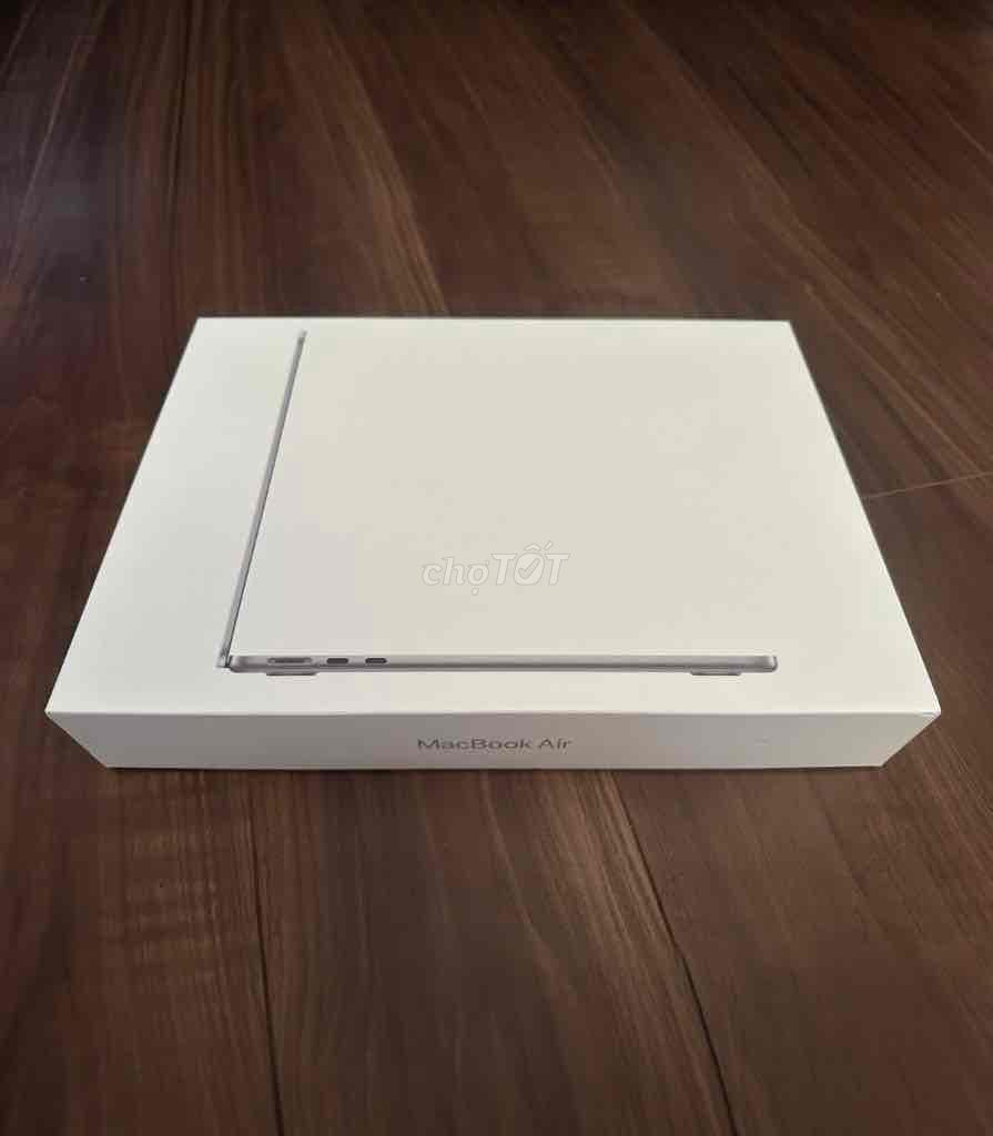 Macbook Air 13" M3 16/256Gb Mỹ NewSeal