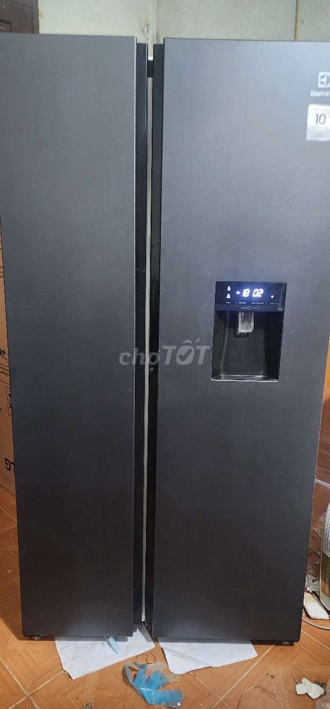 Tủ lạnh Electrolux 571 lít Side by Side. Mua bán Tủ lạnh tại Huyện Thanh Trì Hà Nội được đăng bởi Điện Máy New Star hình 1
