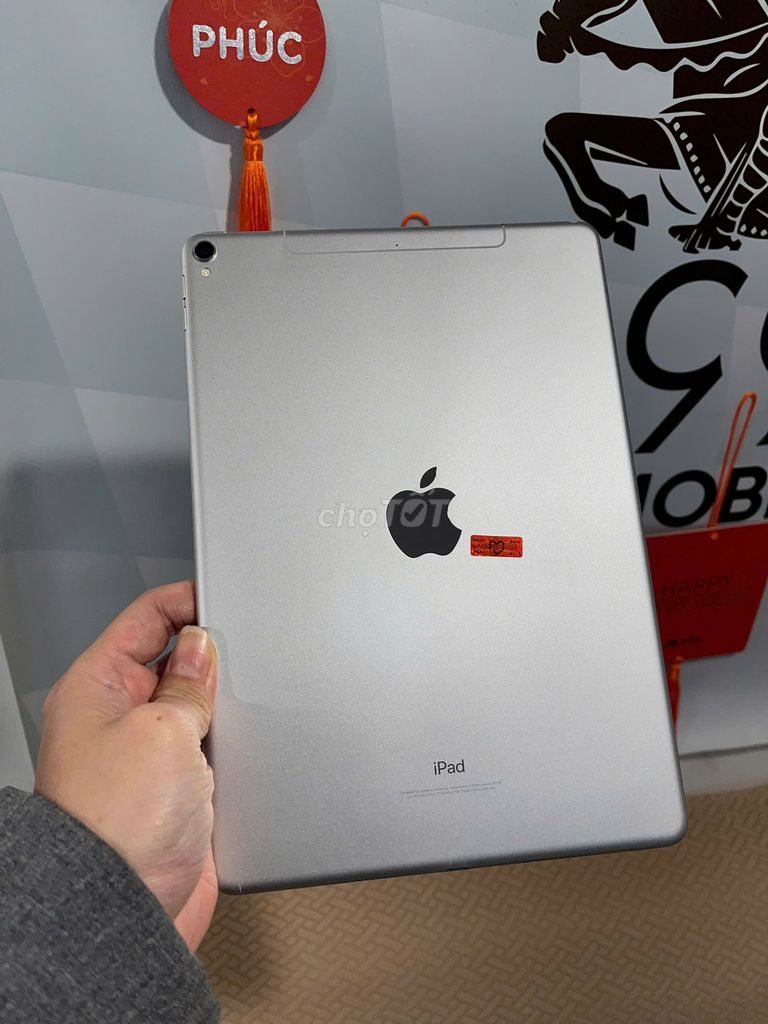 iPad Pro 10.5 wifi 4G 64GB màn ám nhẹ