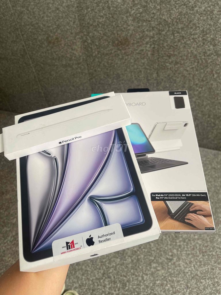 Apple iPad Air 7 M3 Wifi 11 inch 128GB Như mới. Mua bán Máy tính bảng tại Quận 12 Tp Hồ Chí Minh được đăng bởi Ba Đan Linh hình 1
