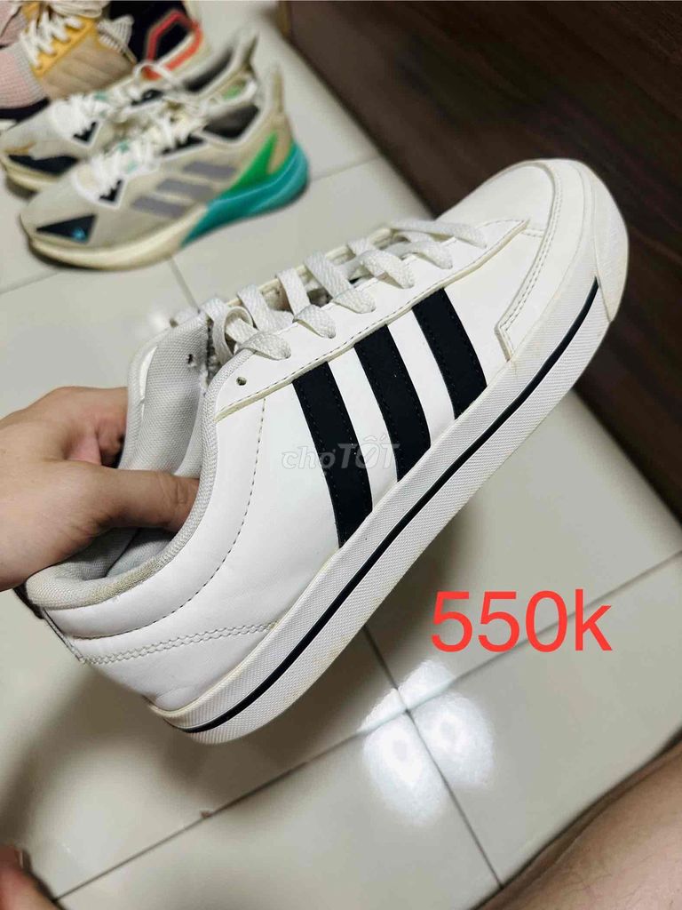 Giày Adidas chính hãng size 42. Mua bán Giày dép tại Quận Bình Tân Tp Hồ Chí Minh được đăng bởi Pegasus hình 1
