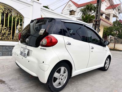 toyota nhập khẩu số tự động 129 tr