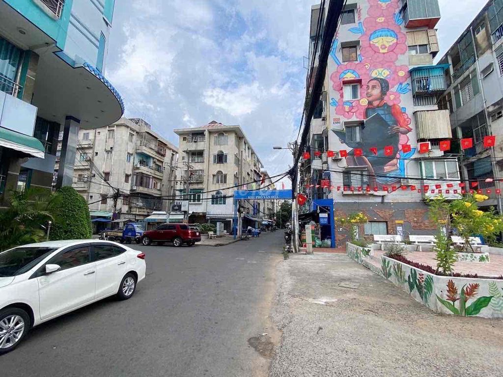 CHỈ 1.85 TỶ CÓ HỘ KHẨU NGAY TRUNG TÂM QUẬN 1