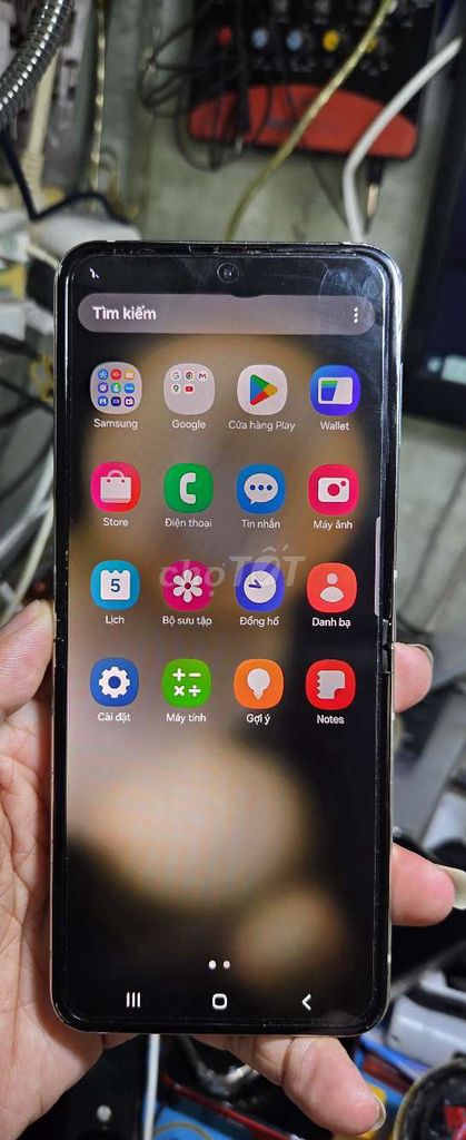 Samsung Galaxy Z Flip5 256GB mỹ zin. Mua bán Điện thoại tại Quận 8 Tp Hồ Chí Minh được đăng bởi Thiên Hòa mobile  hình 1