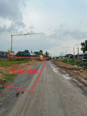 BÁN ĐẤT MT KÊNH TIÊU XÃ XUÂN THỚI ĐÔNG HÓC MÔN GẦN 1000M2. Mua bán đất tại Huyện Hóc Môn Tp Hồ Chí Minh được đăng bởi Toàn Thịnh Phát 