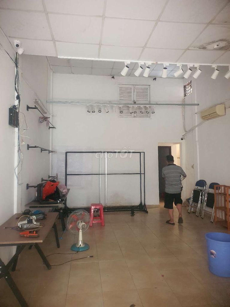 Аренда · 2 комн. · 60 м² · Quận Tân Bình, ул. Đường Trường Chinh