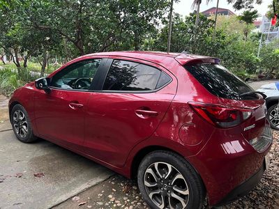 Mazda Mazda 2 đỏ