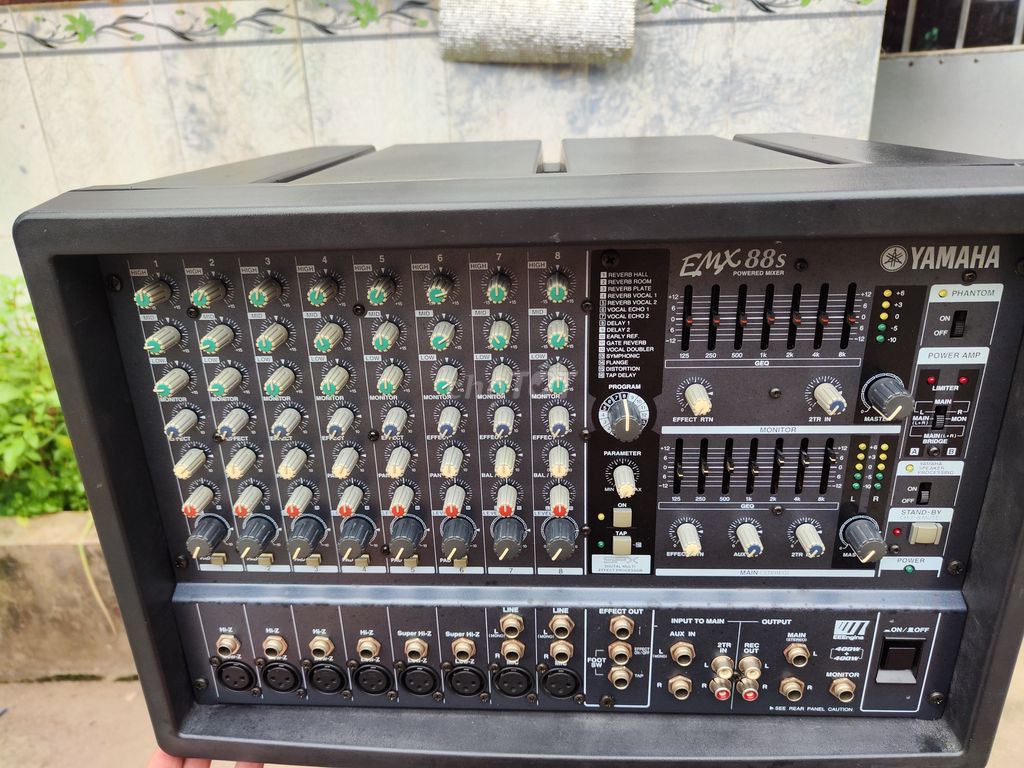 Mixer công suất Yamaha EMX 88S. Mua bán Tivi, Âm thanh tại Thành phố Bến Tre Bến Tre được đăng bởi Nhàn Trần hình 1