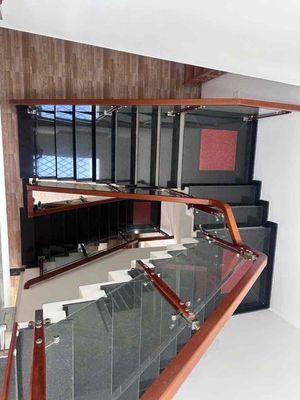 Аренда · 3 комн. · 100 м² · Quận Hải Châu, ул. Đường Phan Huy Ôn