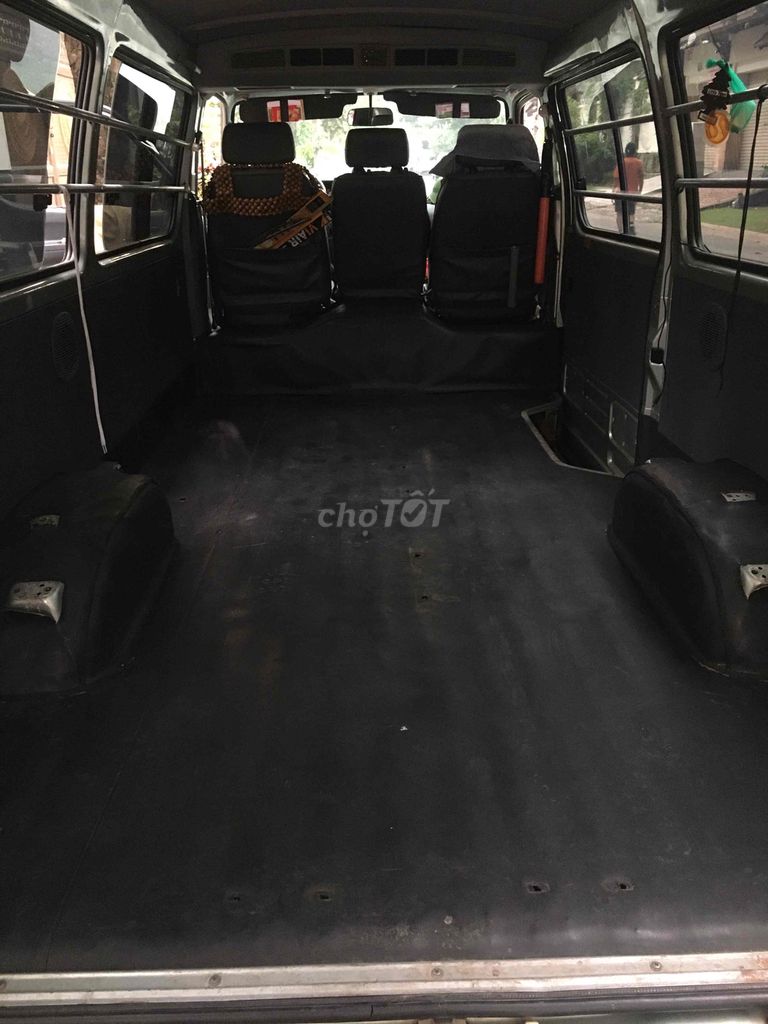 Toyota Hiace 2005 Commuter 2.5 - 100000 km. Mua bán Ô tô tại Quận 7 Tp Hồ Chí Minh được đăng bởi Tâmphạm hình 9