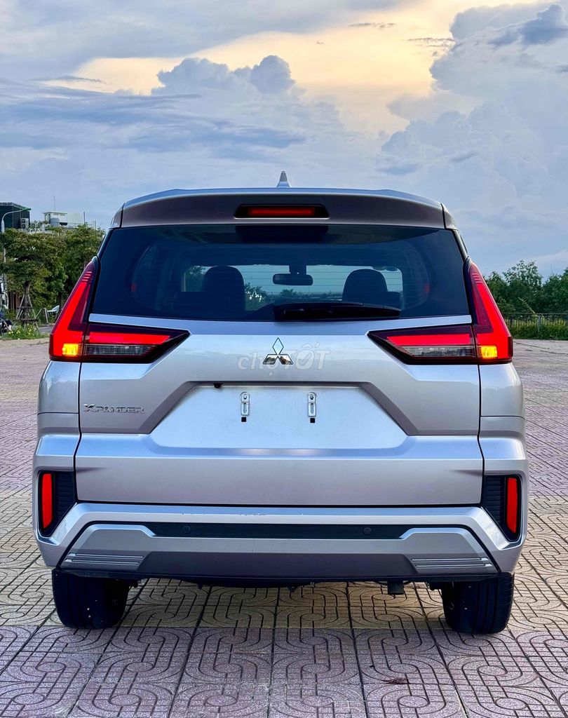 Mitsubishi Xpander 2024 Premium 1.5 AT - 7000 km. Mua bán Ô tô tại Quận Cẩm Lệ Đà Nẵng được đăng bởi nguyễn văn khoa hình 8