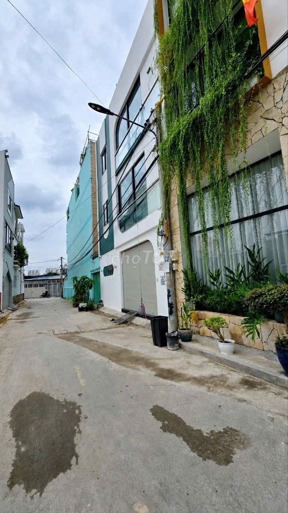 Продажа дома Thanh My Loi в районе 2 - 90 м2 на площади 7 м рядом с Даймонд-Айлендом 9,3 миллиарда долларов