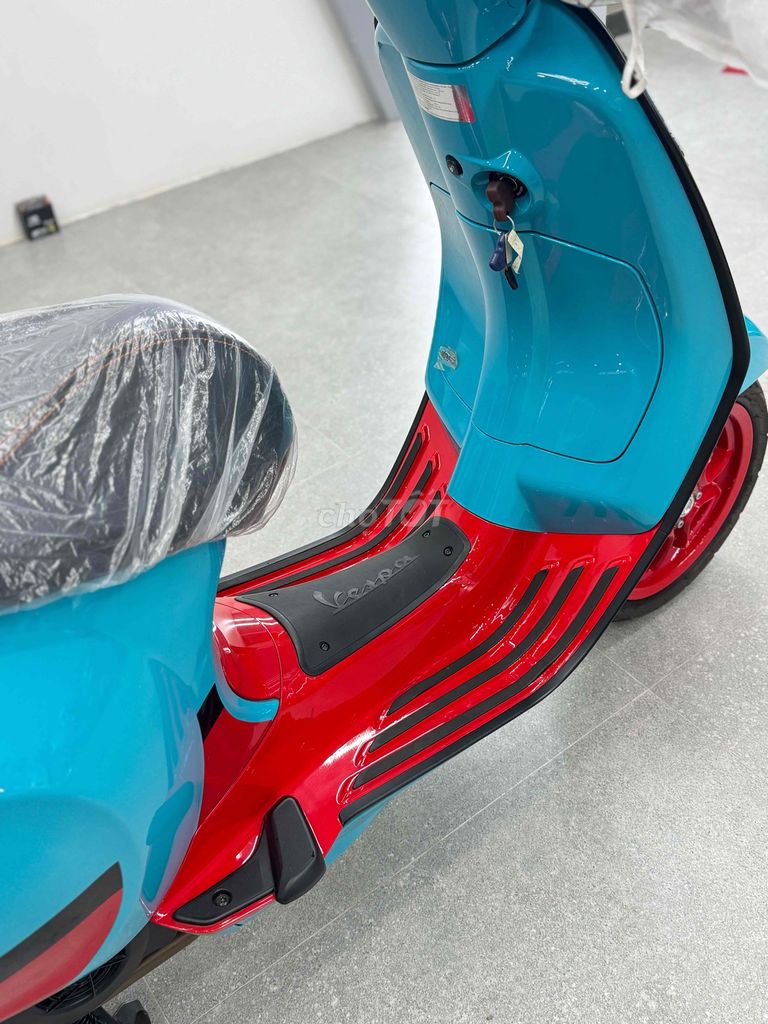 Vespa Primavera 125 bản Color Vibe 2025 mới 100%. Mua bán Xe máy tại Quận Cái Răng Cần Thơ được đăng bởi Cửa Hàng Xe Máy Quang Sang hình 11