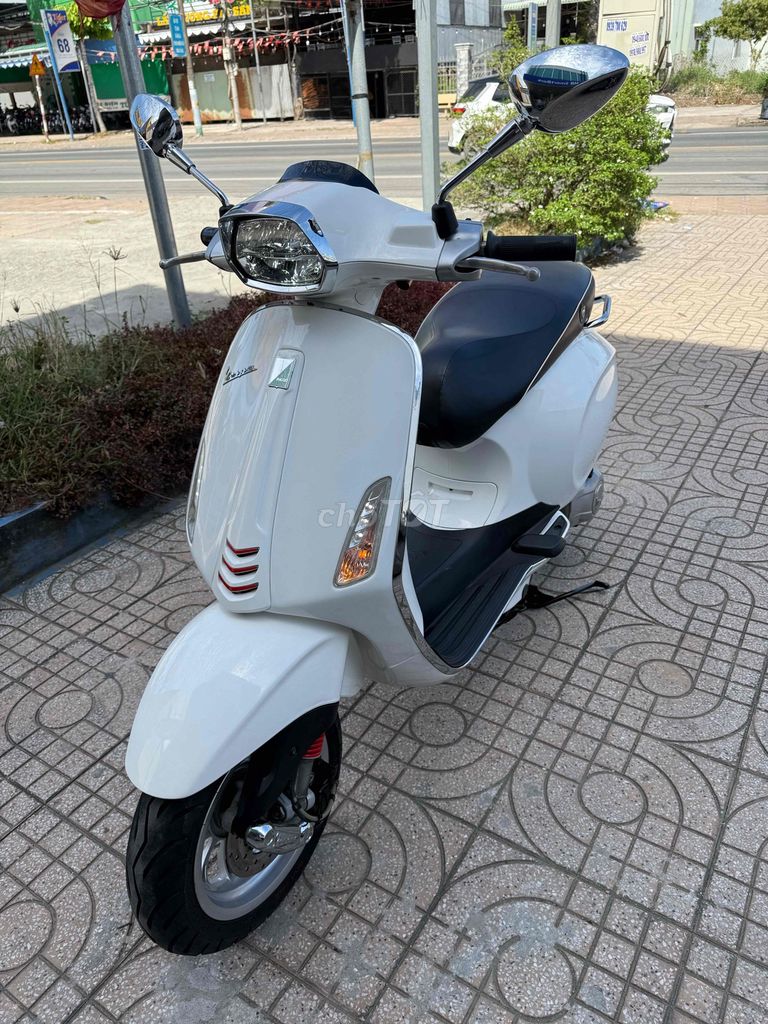 Piaggio Vespa Sprint 2015 Trắng Led như mới. Mua bán Xe máy tại Quận Ô Môn Cần Thơ được đăng bởi Trần Tùng hình 3