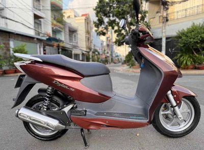 Dylan 150 nhập Ý - Xe Chuẩn 100%. Mua bán Xe máy tại Quận Gò Vấp Tp Hồ Chí Minh được đăng bởi Thắng Tài Lộc