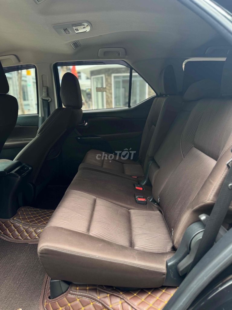 Toyota Fortuner 2018 2.4G 4x2 MT - 82000 km. Mua bán Ô tô tại Thành phố Dĩ An Bình Dương được đăng bởi Quốc Thái  hình 9